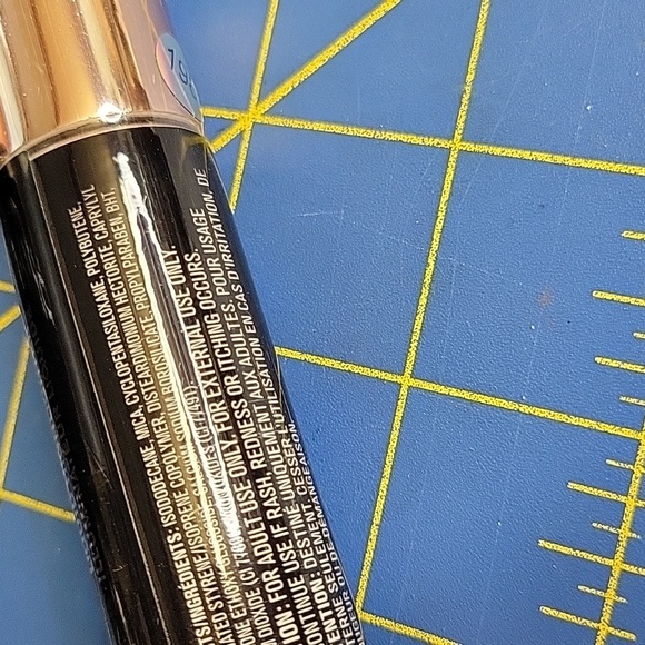 Revolution Silver Metallic Liquid Highlighter Starlight 18ml New - Picture 3 of 4